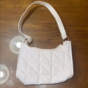 SHEIN White Quilted Shoulder Bag with Sturdy Strap